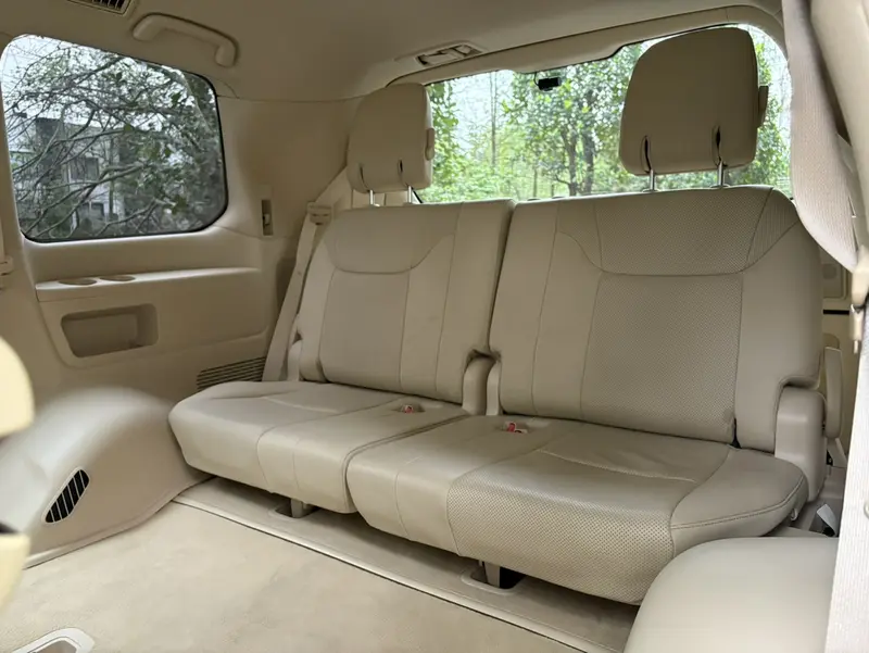 Lexus LX — фото 17