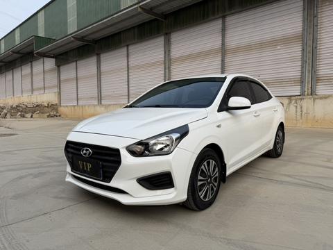 Hyundai Reina