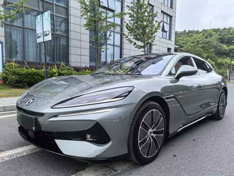DENZA Z9GT DM