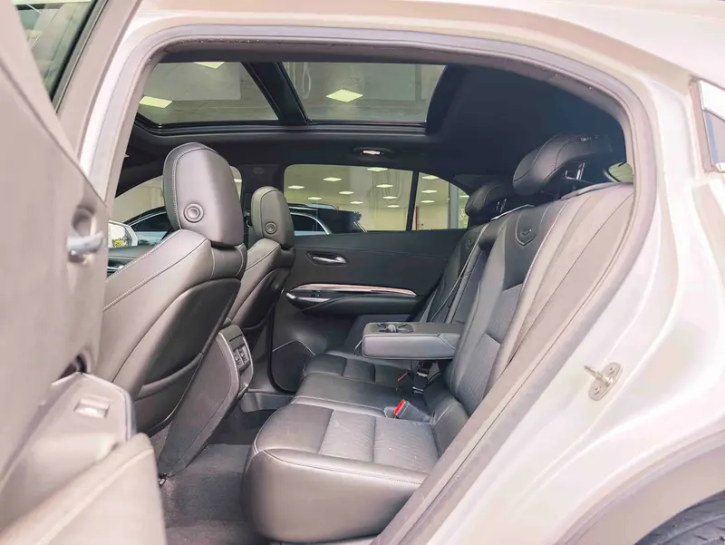 Cadillac XT 4 28 T 2 WD — фото 8