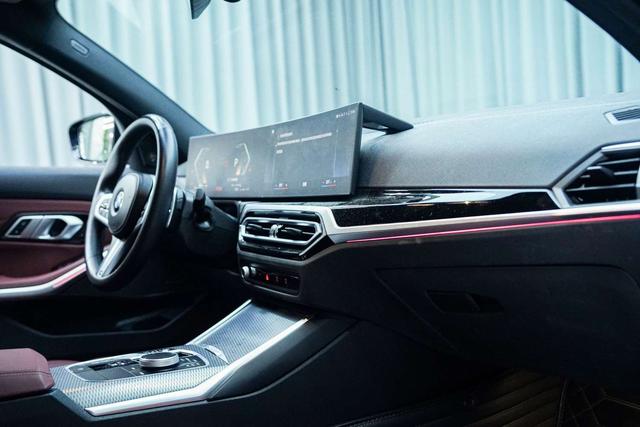 BMW 3 series 2023 Черный из Китая