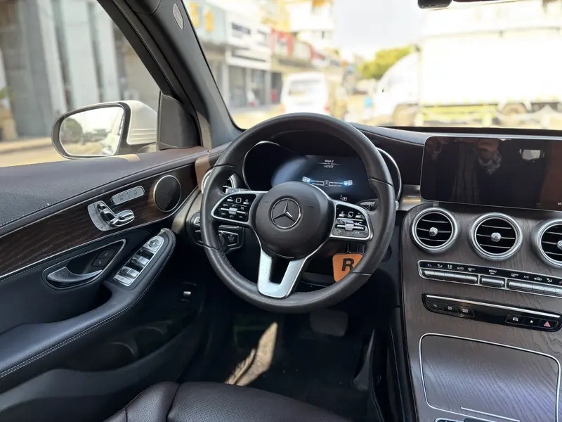 Mercedes-Benz GLC — фото 10