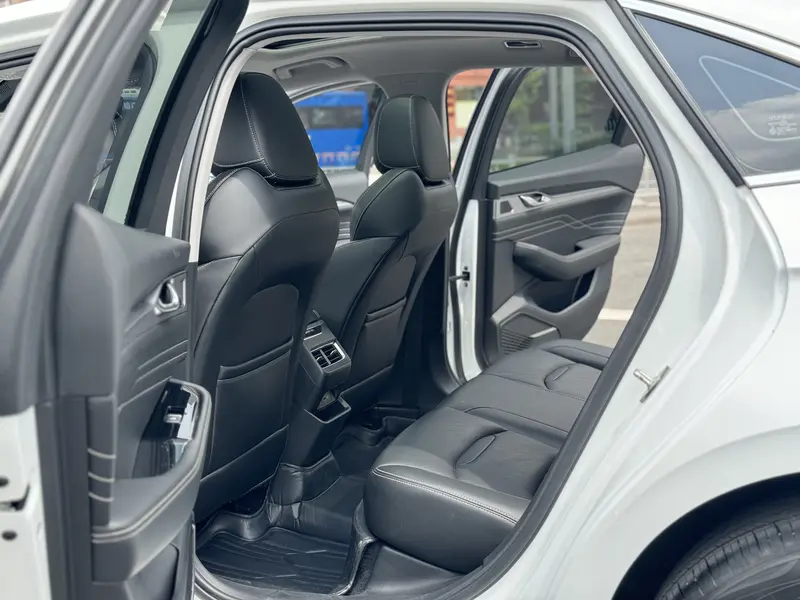 Geely Preface — фото 12