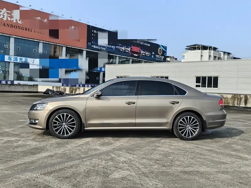 Volkswagen Passat — фото 4