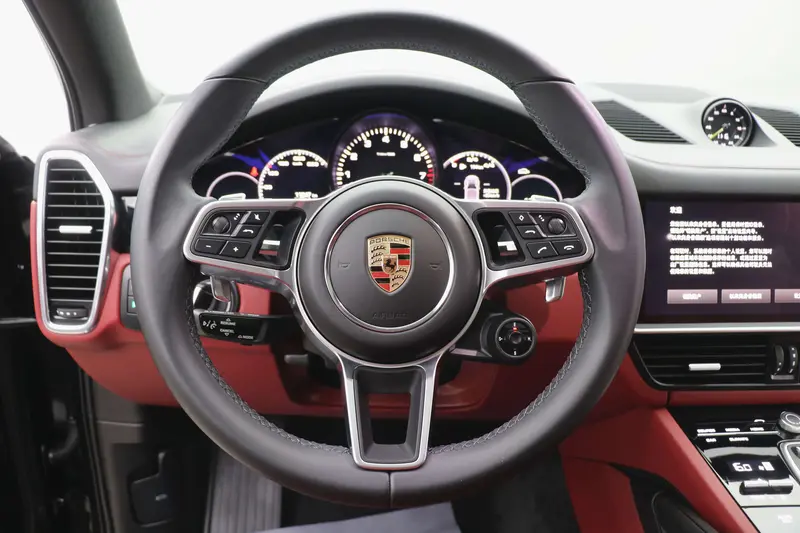 Porsche Cayenne E-Hybrid — фото 11