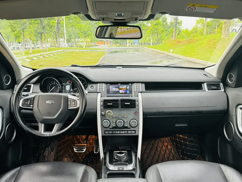 Land Rover Discovery Sport — фото 8