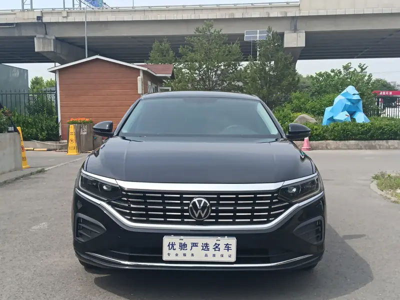 Volkswagen Passat 380 TSI — фото 2