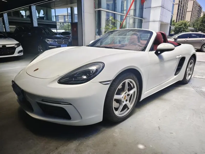 Porsche 718 Boxster 2.0 T