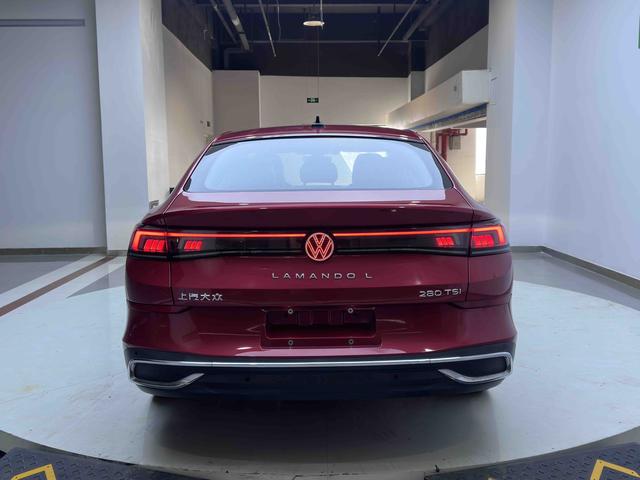 Volkswagen Lingdu 2022 Красный из Китая, фото 3