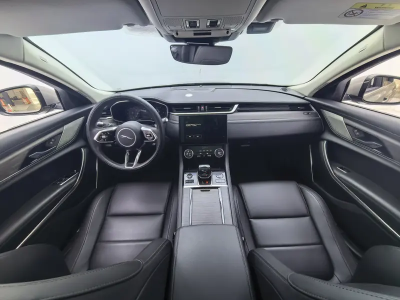 Jaguar XFL 2.0 T P 200 2 WDLuxury — фото 11