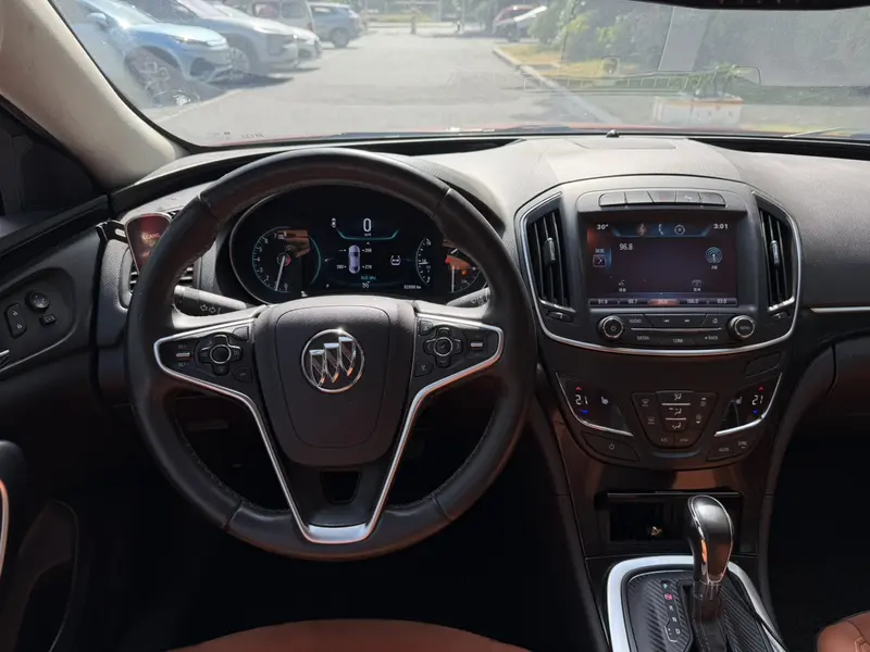 Buick Regal — фото 10