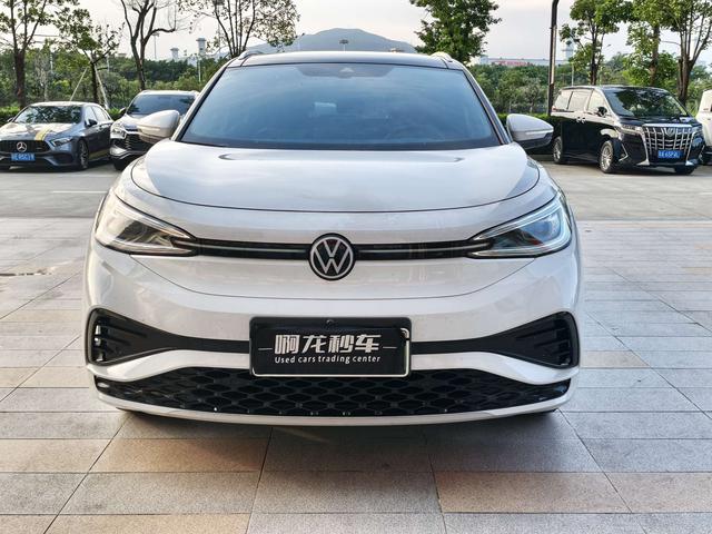 Volkswagen ID.4 X 2023 Белый из Китая