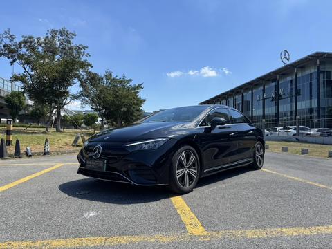 Mercedes-Benz EQE