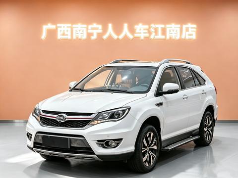 BYD S7
