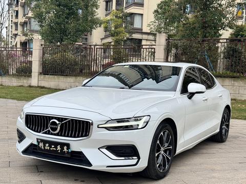 Volvo S60, 2021 год