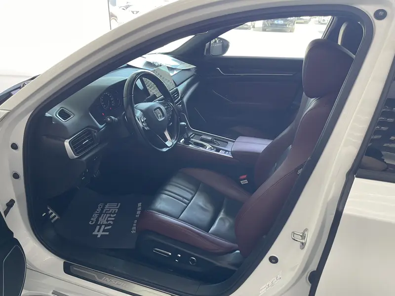 Honda Inspire 260TURBO — фото 16