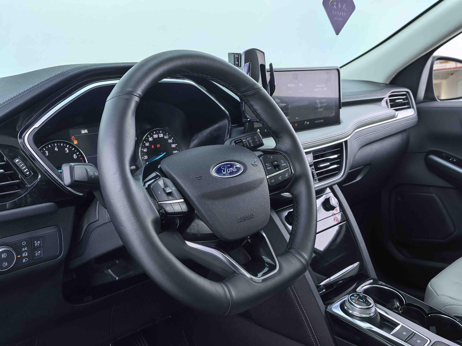 Ford Escape — фотографии объявления, Фото 16