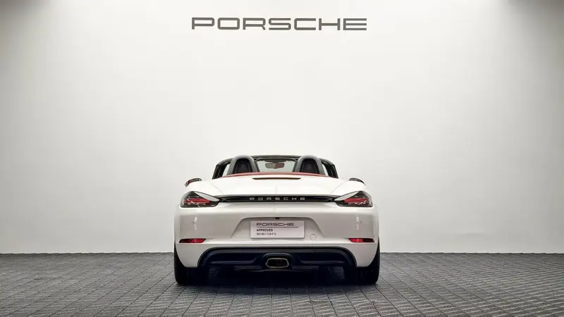 Porsche 718 — фото 6