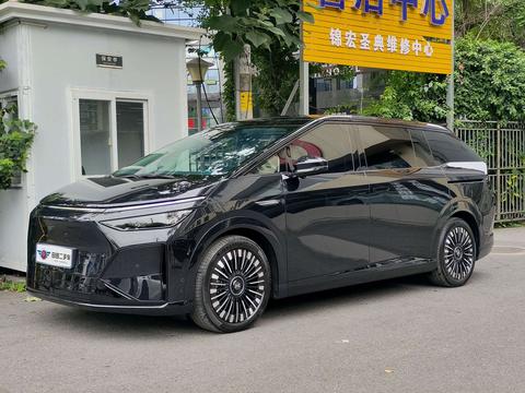 XPeng X9, 2026 год