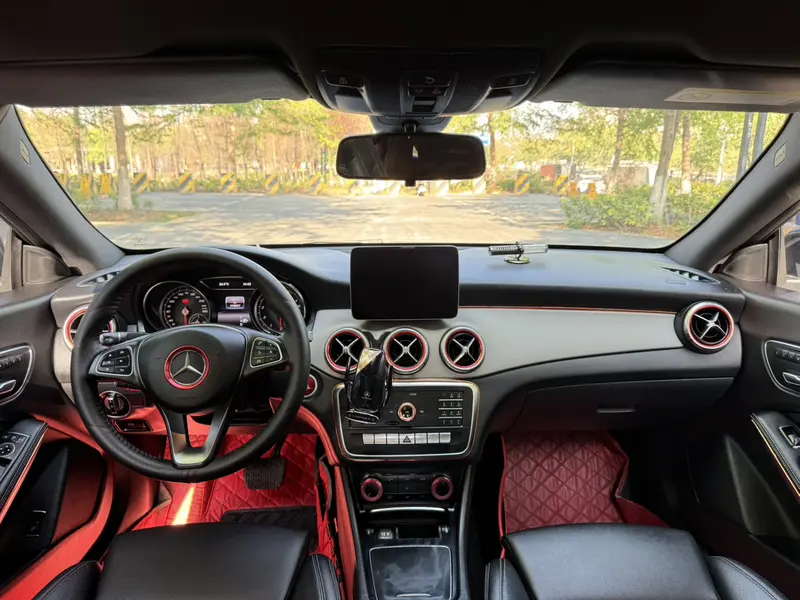 Mercedes-Benz CLA — фото 8