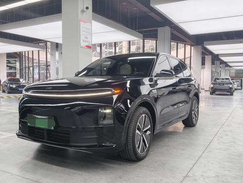 Li Auto L6