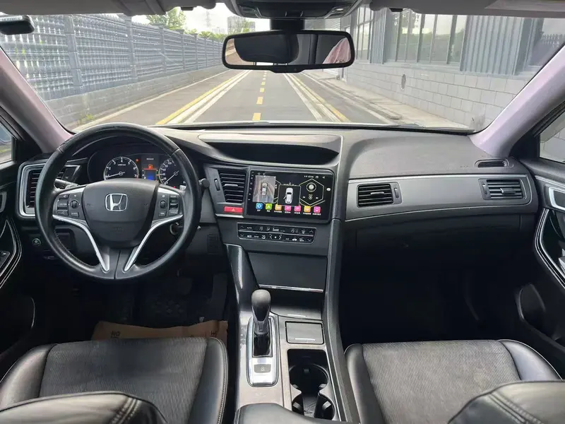 Honda Spirior — фото 7
