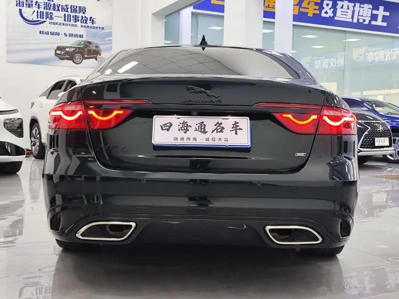 Jaguar XFL 2.0 T P 250 4 WDSport — фото 5