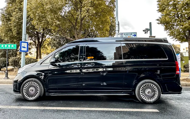 Mercedes-Benz V-Class — фото 4