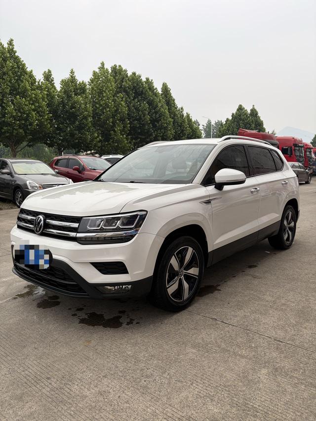 Volkswagen Tuyue 2021 Белый из Китая