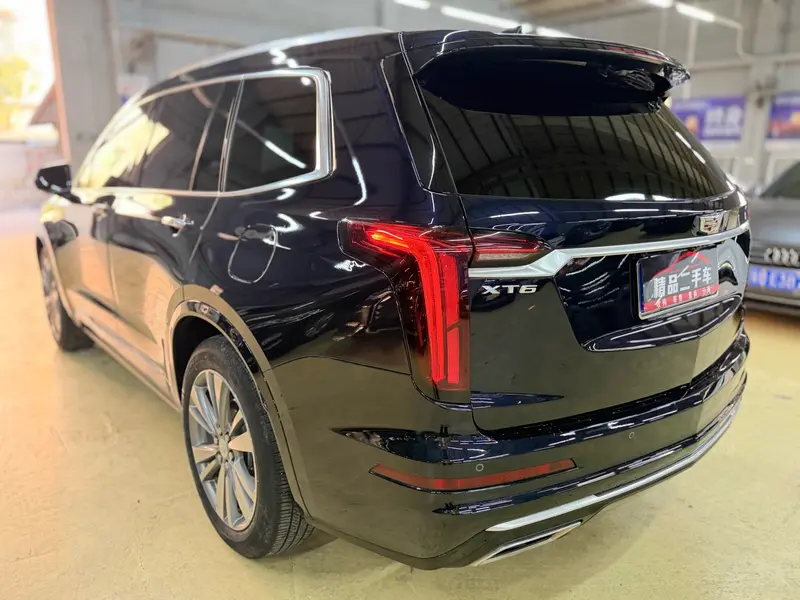 Cadillac XT6 — фото 5