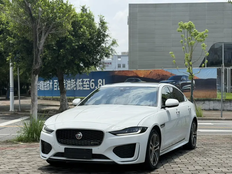 Jaguar XEL