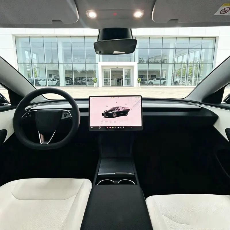 Tesla Model 3 — фото 7