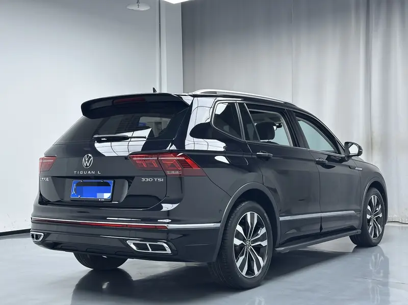 Volkswagen Tiguan L — фото 4