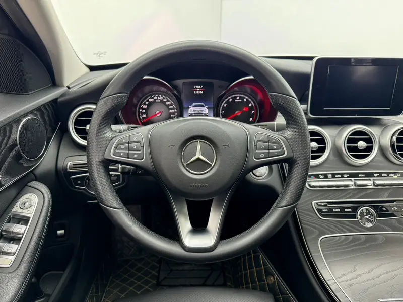 Mercedes-Benz C-Class — фото 10