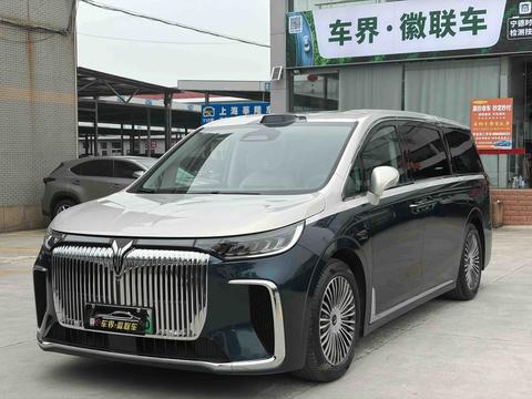 VOYAH Dreamer PHEV