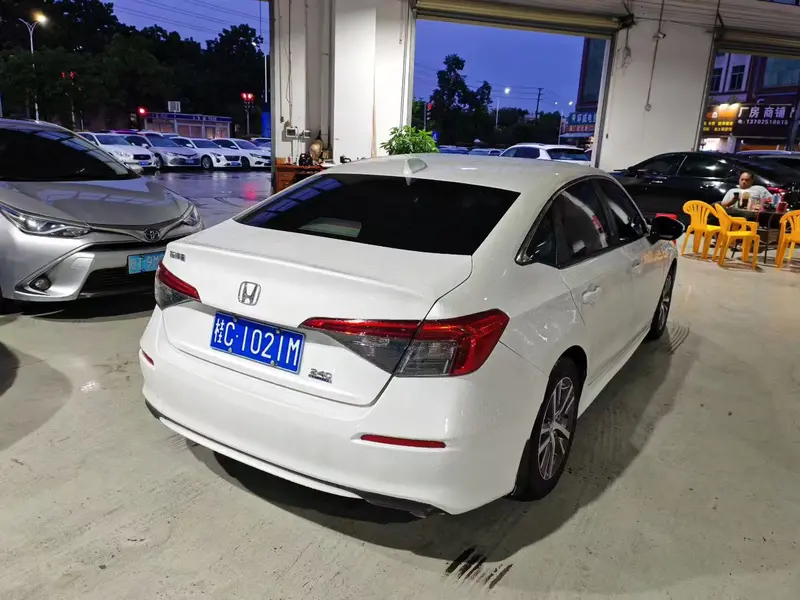 Honda Civic — фото 6