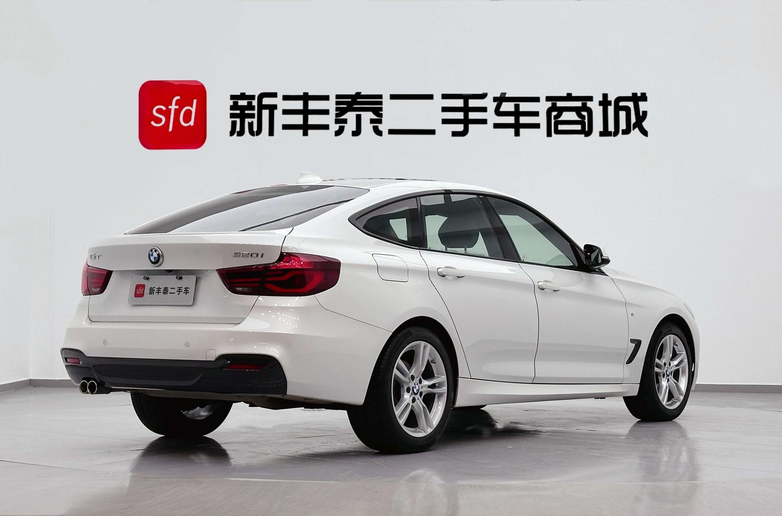 BMW 3 Series GT: фотография 5 из 31