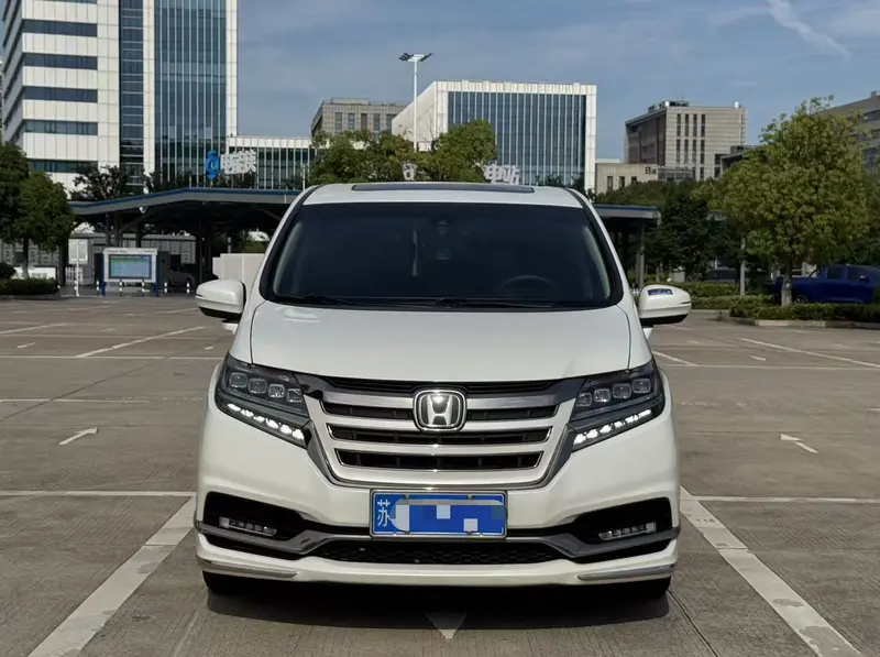 Honda Elysion 2.0L · люкс — фото 2