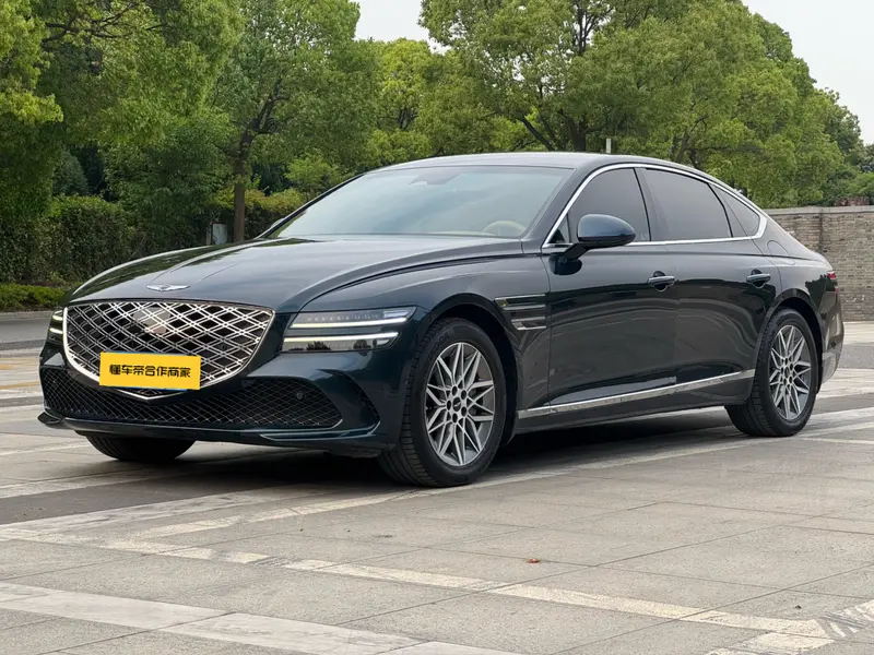 Genesis G80 — фото 1