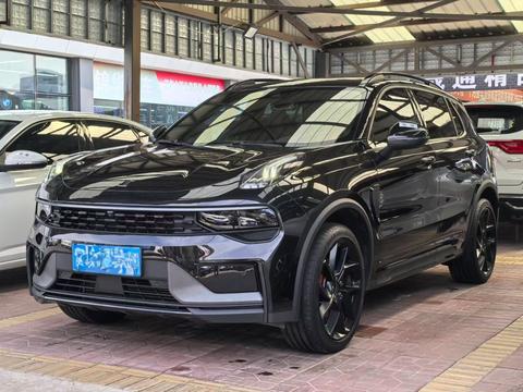 Lynk & Co 01