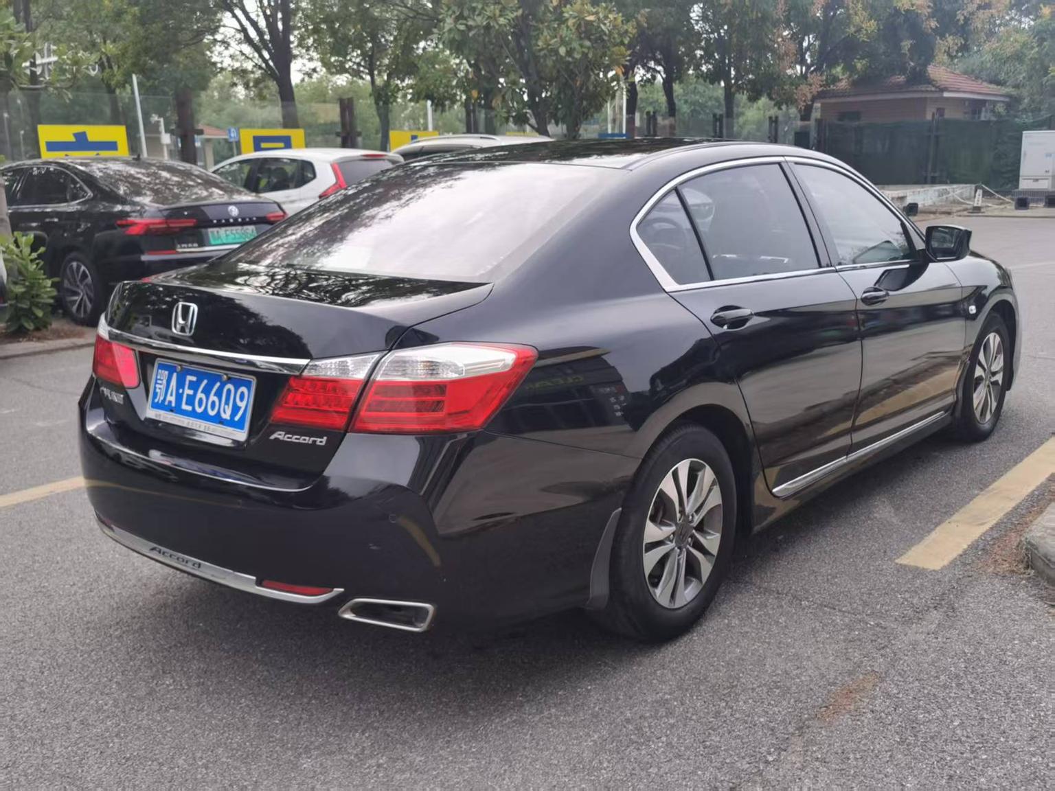 Honda Accord 2014 2.0L EX Luxury