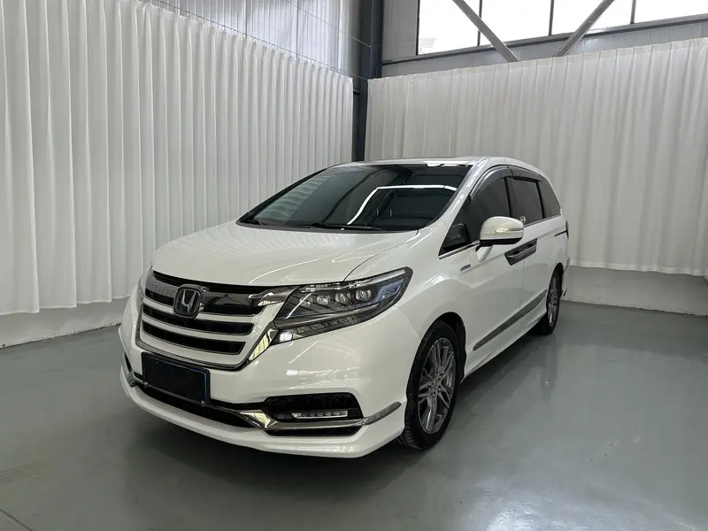 Honda Elysion 2.0 L ·Luxury