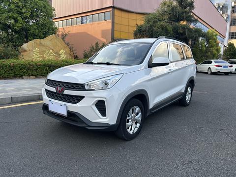 Wuling Hongguang S3