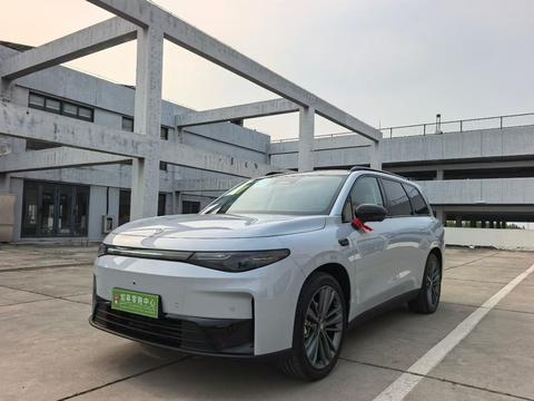 Leapmotor C16