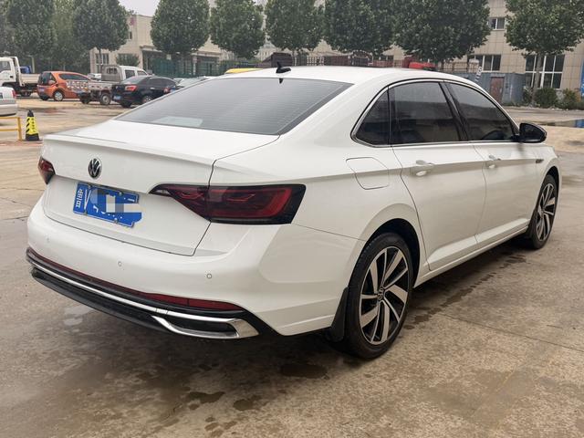 Volkswagen Sagitar 2023 Белый из Китая
