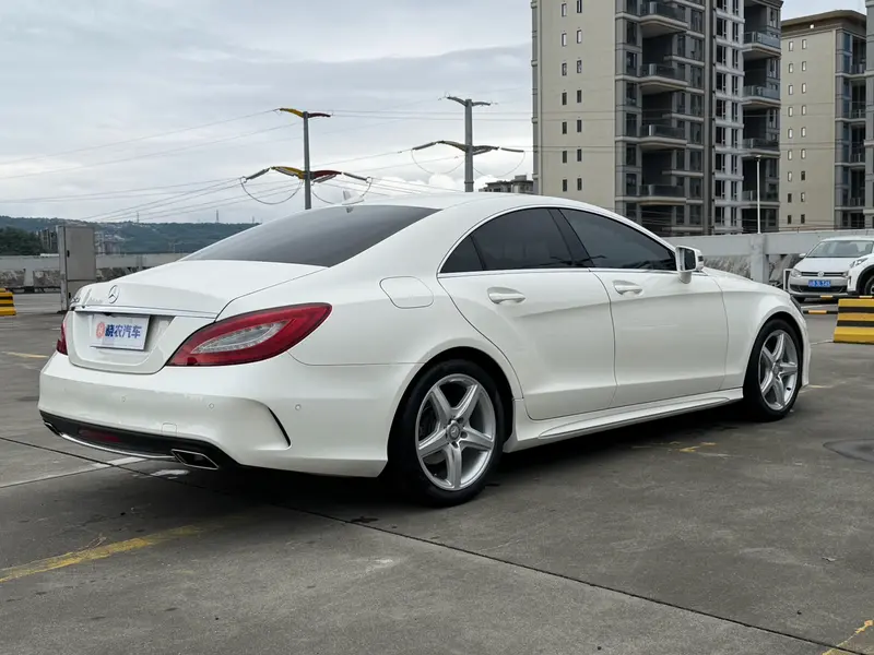 Mercedes-Benz CLS — фото 6