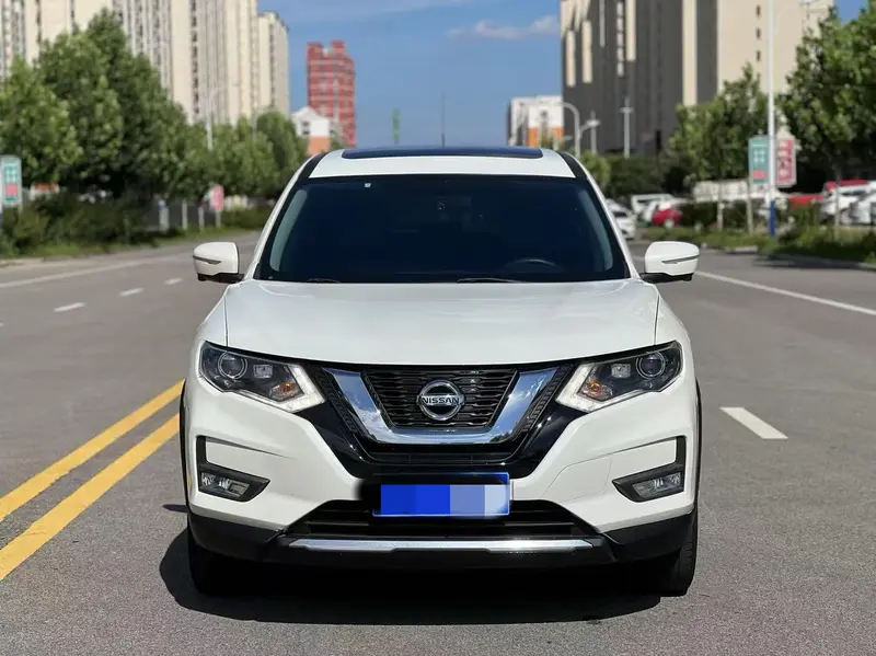 Nissan X-Trail — фото 2