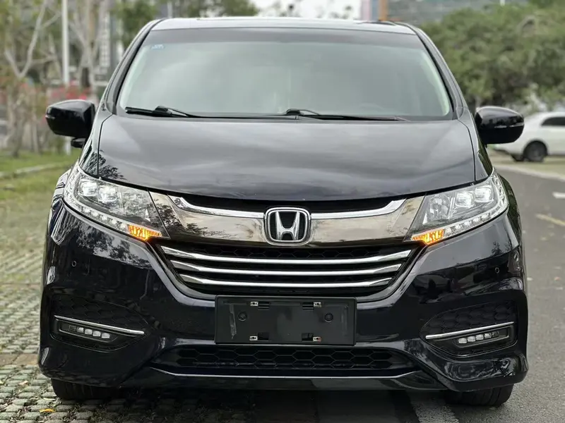 Honda Odyssey — фото 2