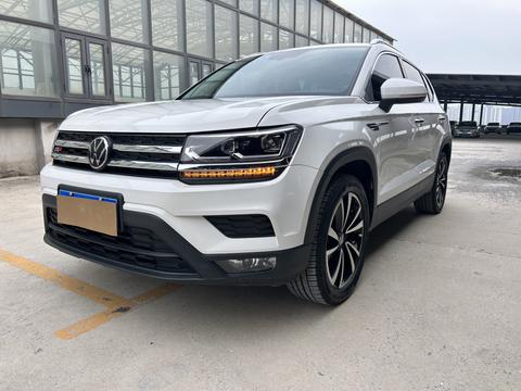Volkswagen Tharu