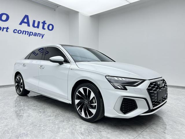 Audi A3 2023 Белый из Китая, фото 2